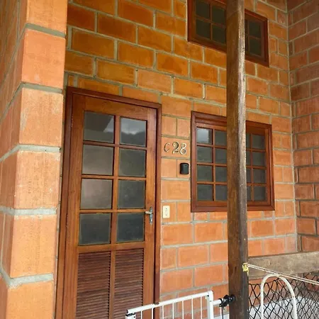 Apartamento Com Piscina Vile Ll Maranduba-3